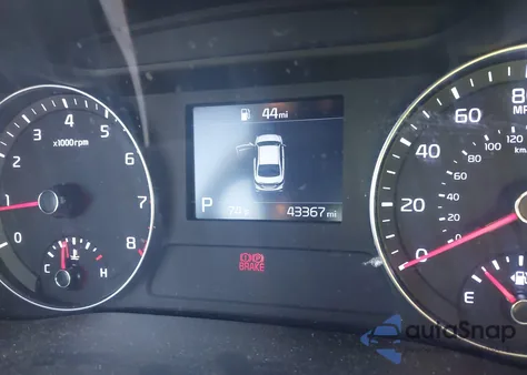 2019 Kia Forte Lxs z USA, uszkodzony, nr VIN 3KPF24AD8KE081756